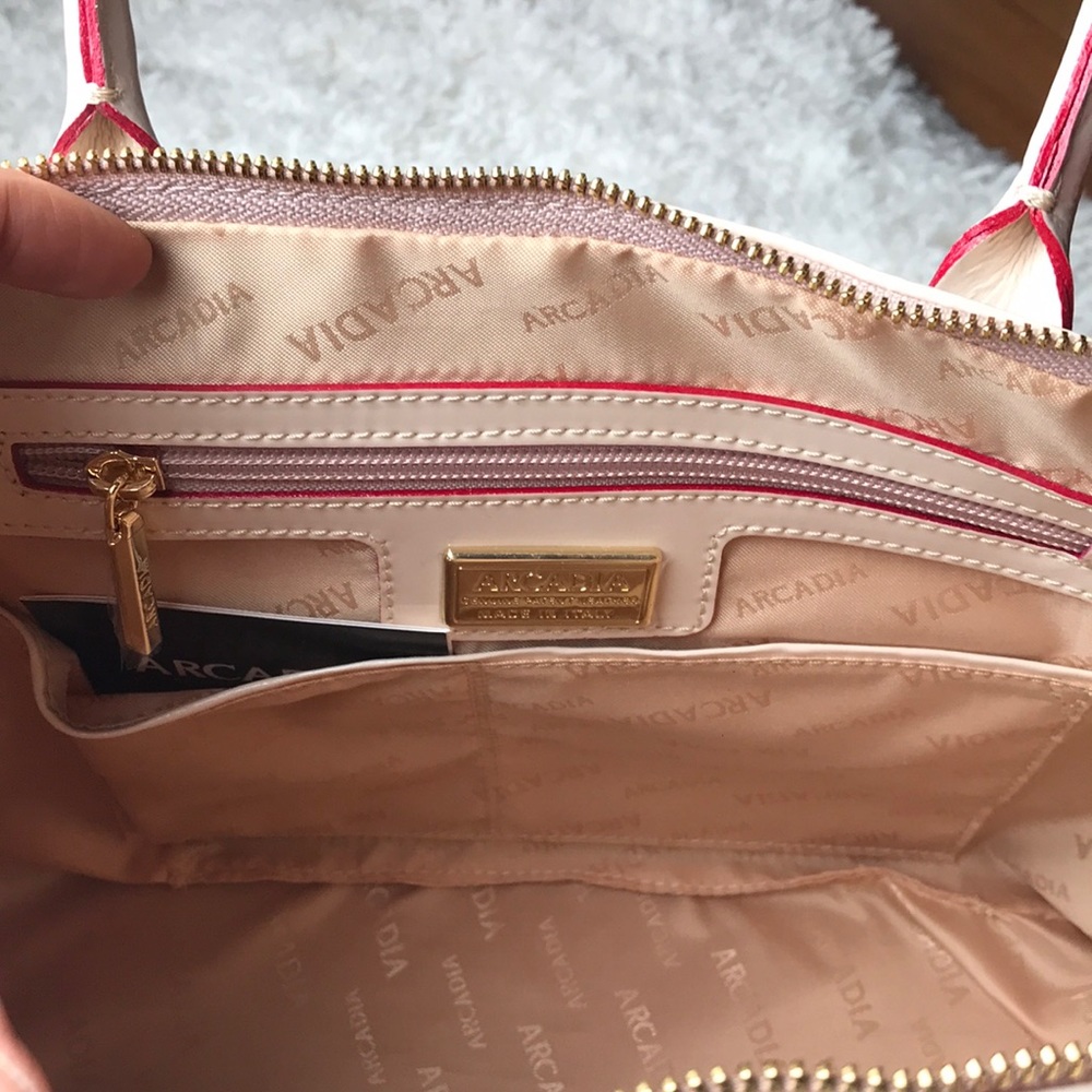 Arcadia Tan Satchel Bag - Picture 8 of 8